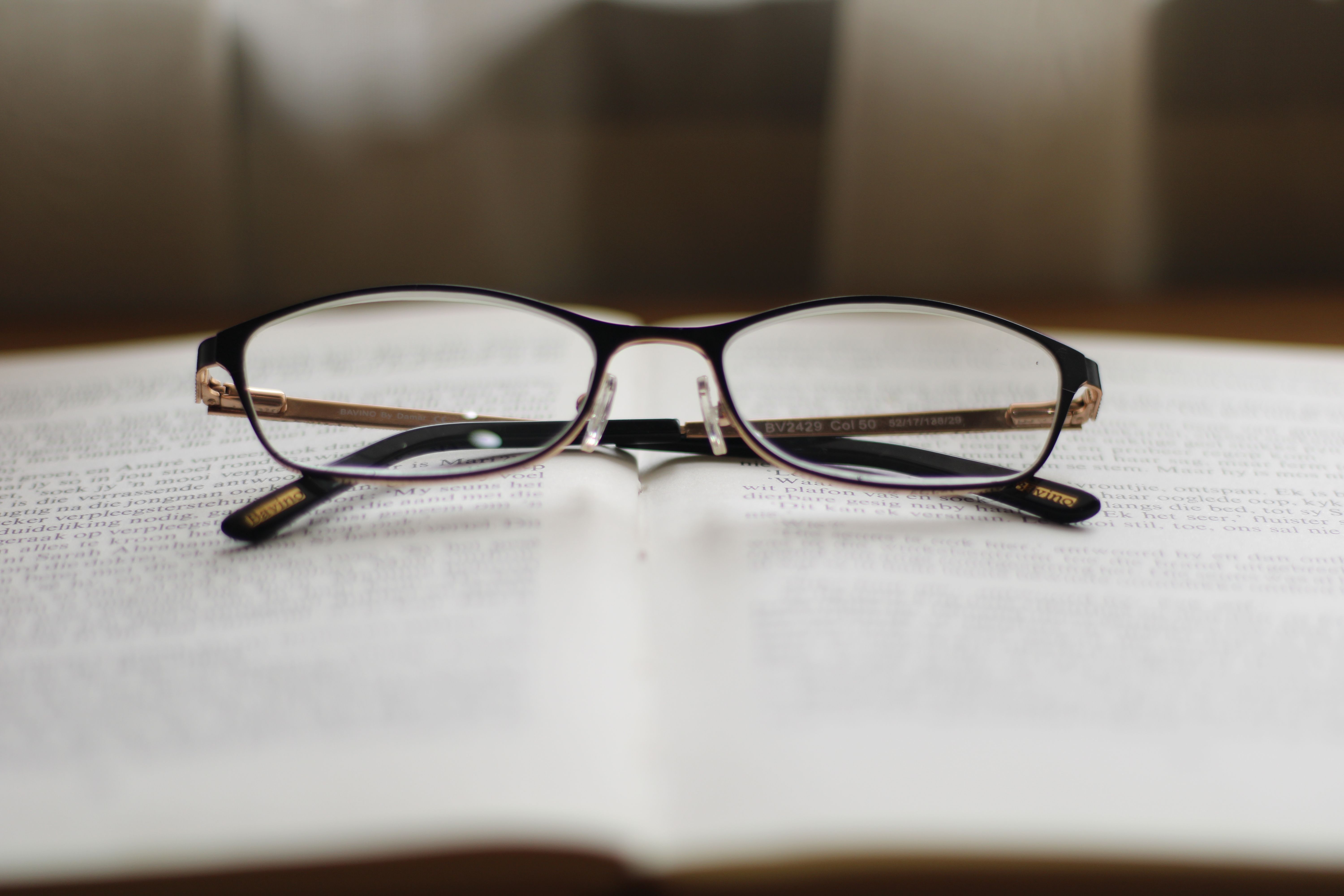 Sahara Cat-Eye Eyeglasses